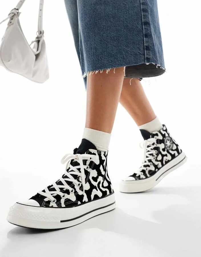 Converse Chuck 70 sneaker in leopard print remix