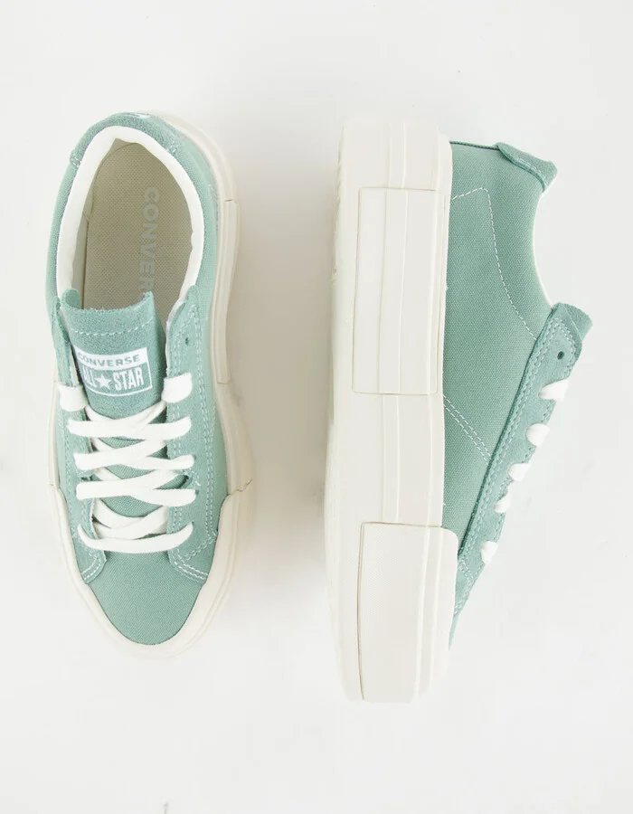 CONVERSE Chuck Taylor All Star Cruise Womens Platform Shoes - Image 5