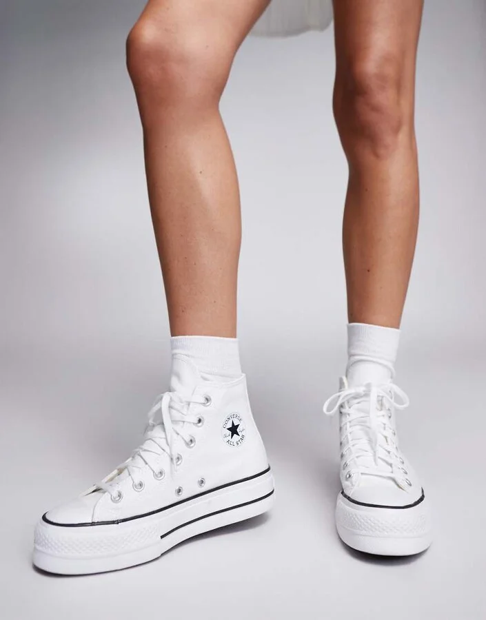 Converse Chuck Taylor All Star Hi Lift canvas platform sneakers in white - Image 2