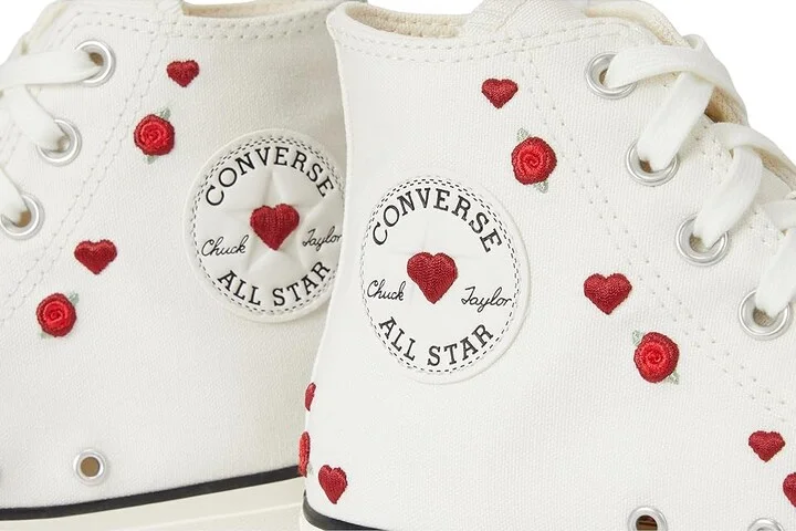 Converse Chuck Taylor All Star High-Top Sneaker Women's Classic Shoes Vintage White/Red/Egret : 5 B - Medium, Canvas - Image 7