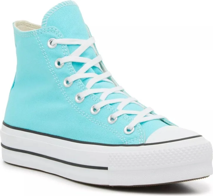 Converse Chuck Taylor All Star HighTop Platform Sneaker