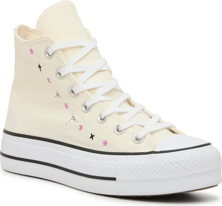 Converse Chuck Taylor All Star HighTop Platform Sneaker