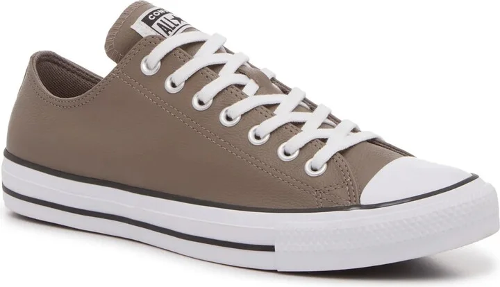Converse Chuck Taylor All Star Leather Sneaker