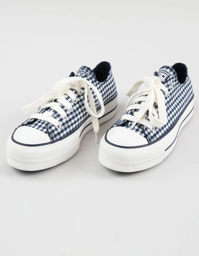 CONVERSE Chuck Taylor All Star Lift Gingham Womens Low Top Platform Shoes - Image 2