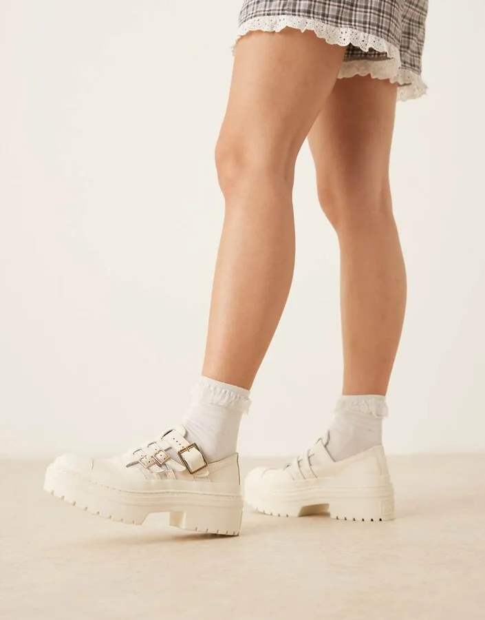 Converse Chuck Taylor All Star Lugged Heel Mary Jane Platform in white - Image 3