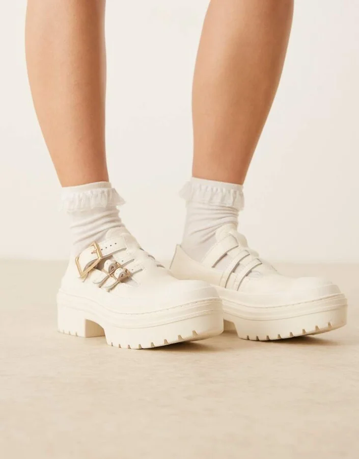 Converse Chuck Taylor All Star Lugged Heel Mary Jane Platform in white