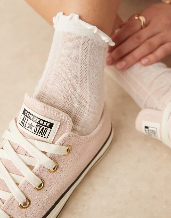 Converse Chuck Taylor All Star Ox Suede sneakers in light pink - Image 4