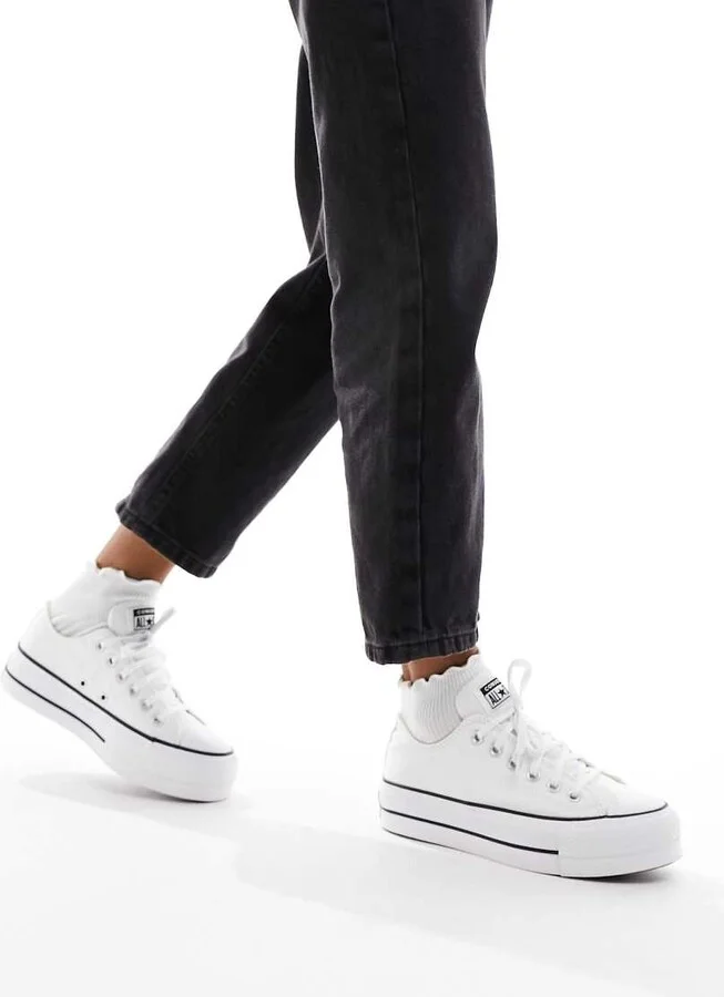 Converse Chuck Taylor All Star platform canvas sneakers in white - Image 3