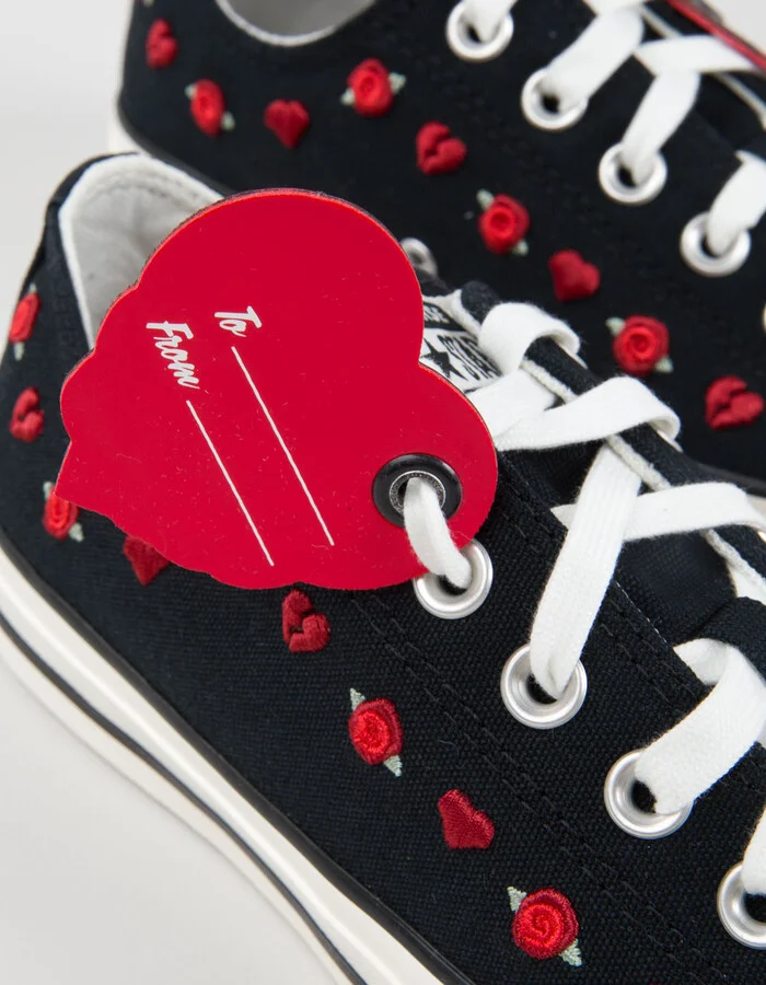 CONVERSE Chuck Taylor All Star Roses Embroidered Womens Low Top Shoes - Image 7