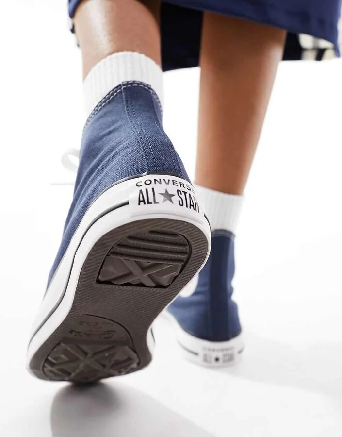 Converse Chuck Taylor All Star sneakers in navy - Image 3