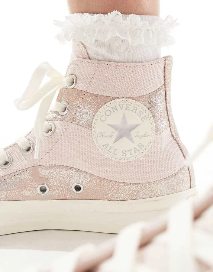 Converse Chuck Taylor All Star suede sneakers in pink metallic - Image 4