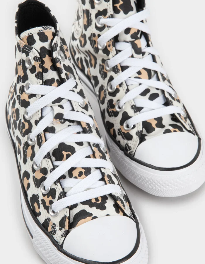 CONVERSE Chuck Taylor All Star Womens Leopard Print Shoes - Image 6