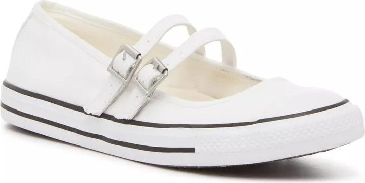 Converse Dainty Mary Jane Sneaker