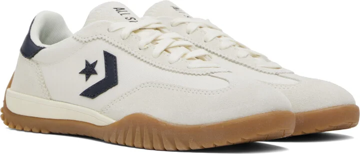 Converse Off-White Run Star Trainer Low Top Sneakers - Image 4