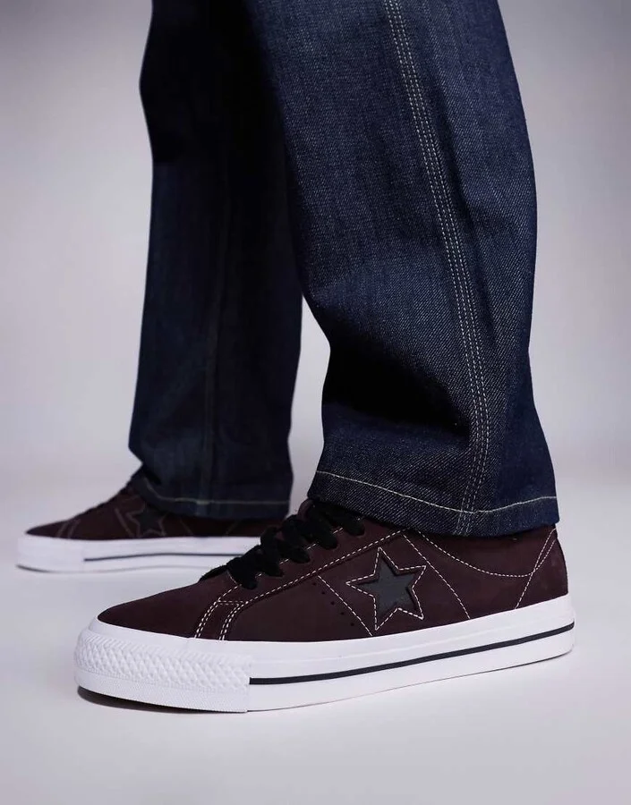 Converse One Star Pro sneakers in brown with black detail