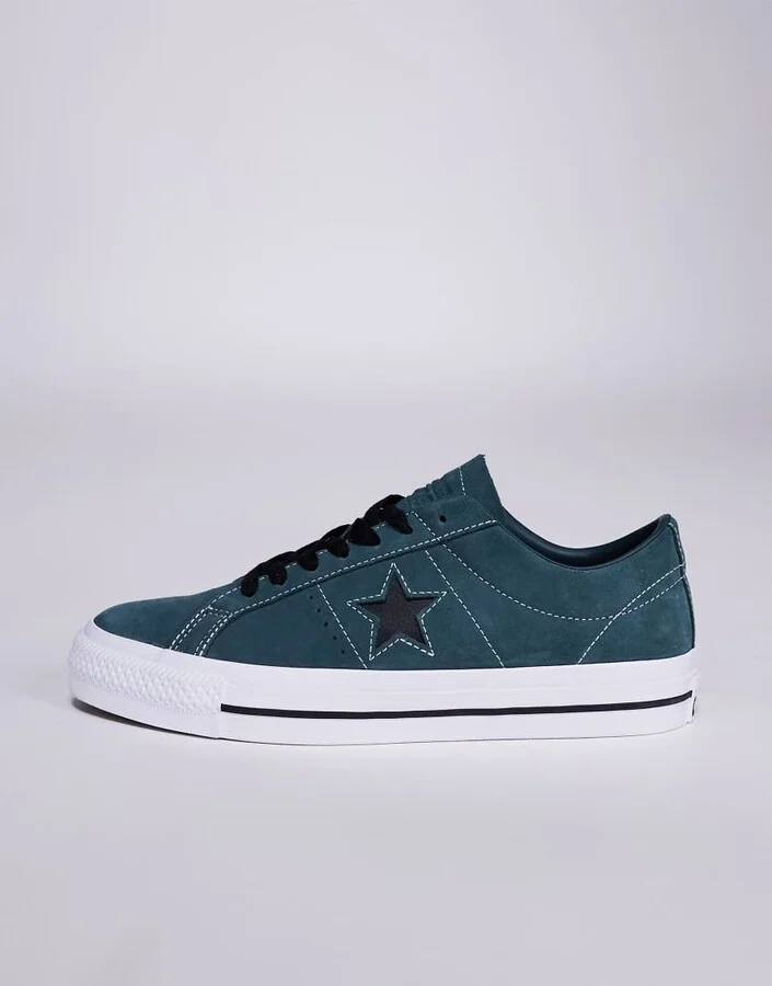 Converse One Star Pro sneakers in dark green with black detail - Image 2