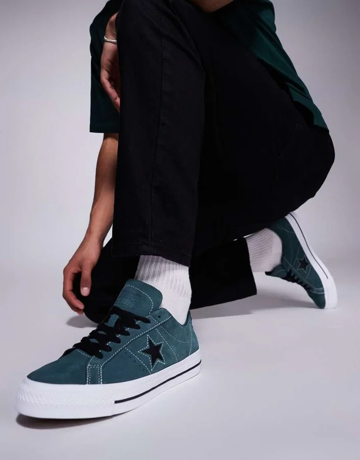Converse One Star Pro sneakers in dark green with black detail