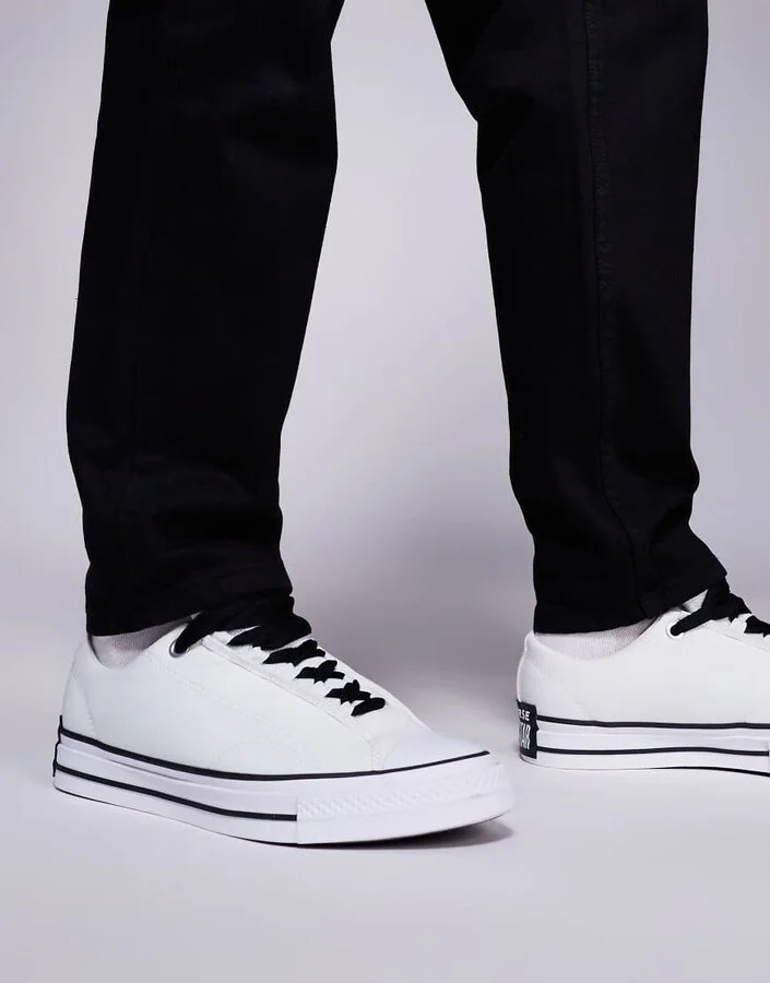 Converse Puff Taylor sneaker in white with black detail