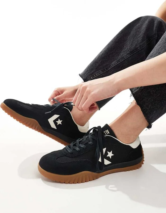 Converse Run Star sneakers in black - Image 2