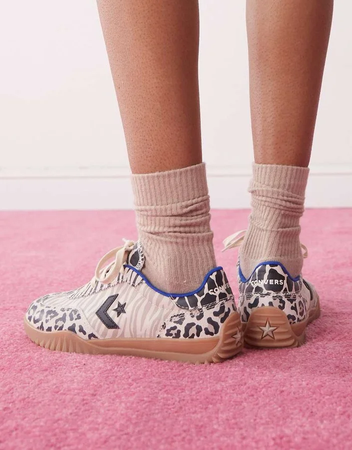Converse Run Star sneakers in leopard print - Image 4