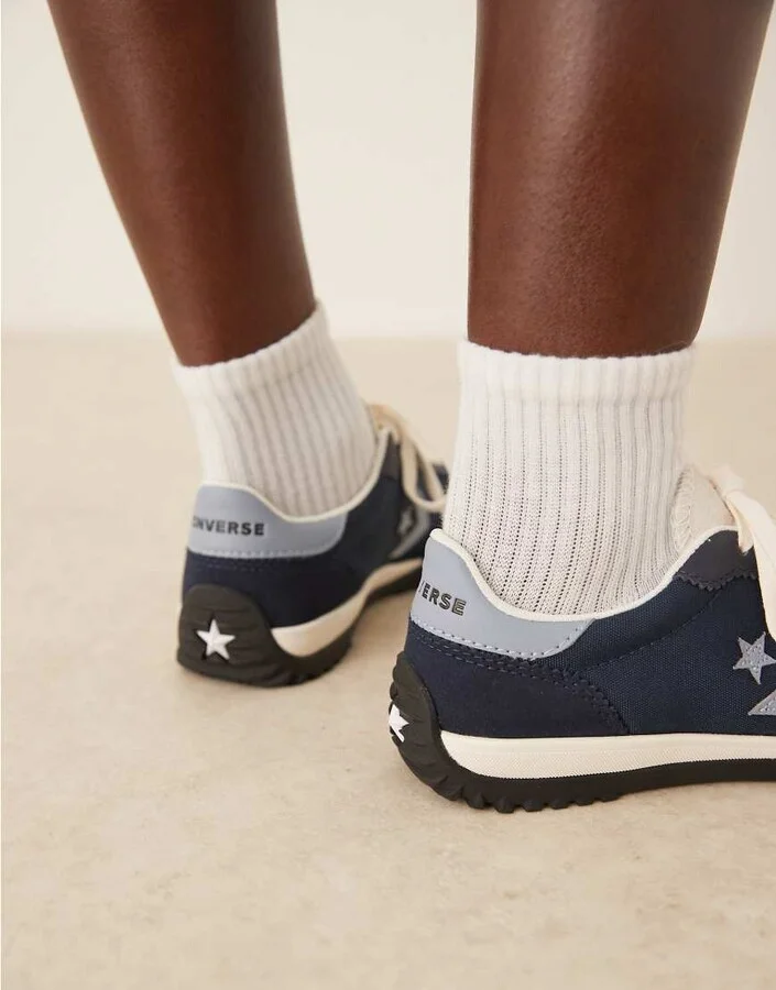 Converse Run Star sneakers in navy - Image 4