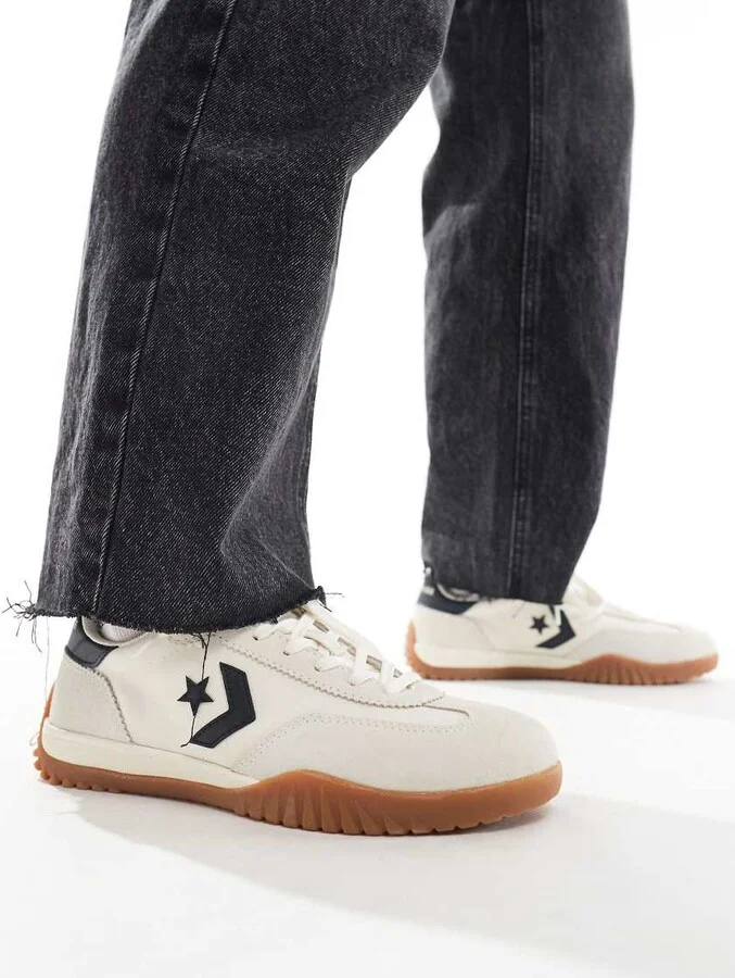 Converse Run Star sneakers in off - Image 2