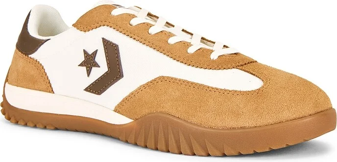 Converse Run Star Trainer in Brown - Image 2