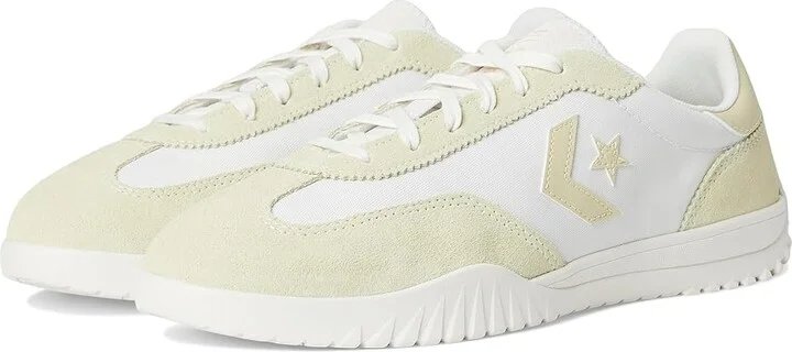 Converse Run Star Trainer Lace-up Boots Key Lime Pie/Vintage White : Men's 6.5 - Women's 8 Medium, Leather/Suede/Synthetic