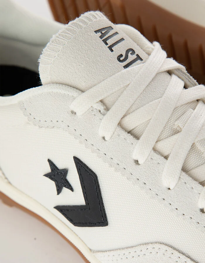 CONVERSE Run Star Trainer Womens Shoes - Image 5