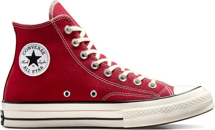 Converse Sneakers 2
