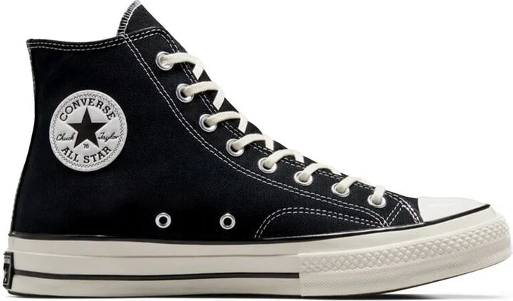 Converse Sneakers 2