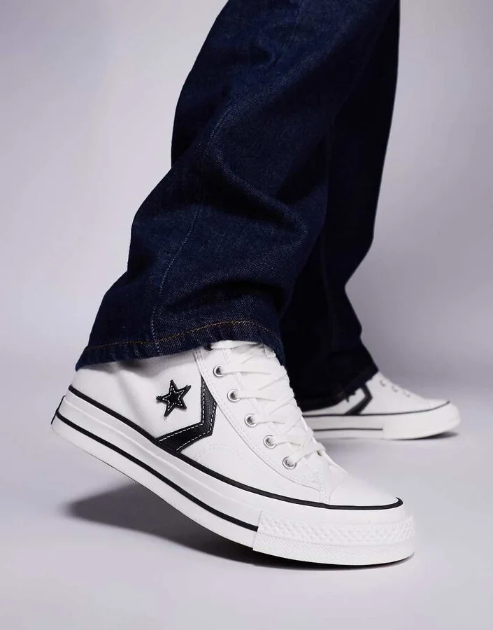Converse Star Player 76 Hi sneakers in white and black detail - Image 3