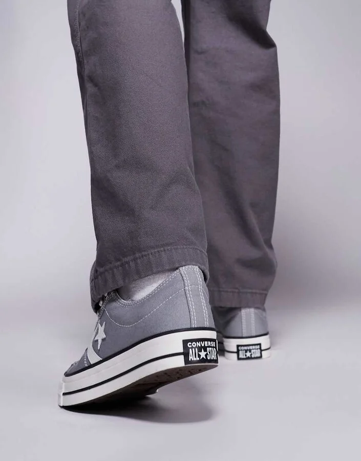 Converse Star Player 76 sneakers in gray with white detail - Image 4