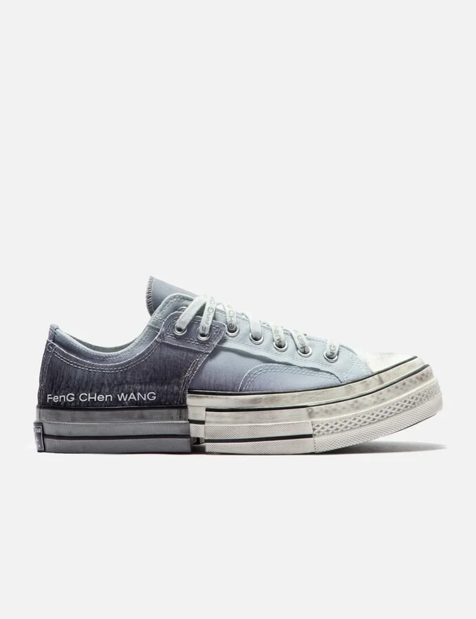 Grey > 灰色 > 그레이 > グレー