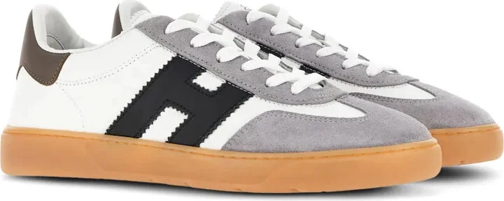 Cool low-top leather sneakers - Image 2