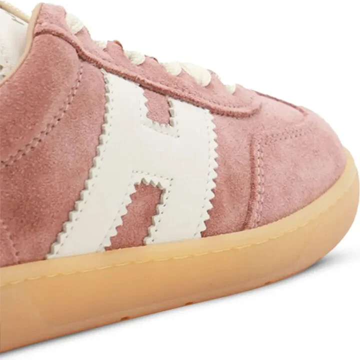 Cool sneakers - Image 3