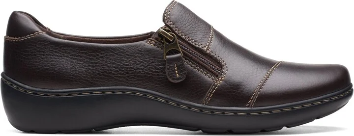 Cora Harbor in Brown Leather