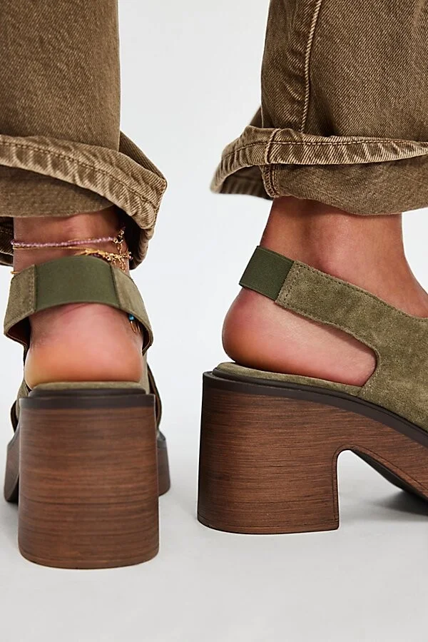 Cora Platform Clogs - Image 3