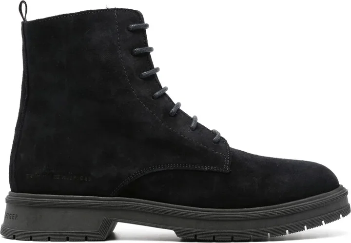 Core suede boots