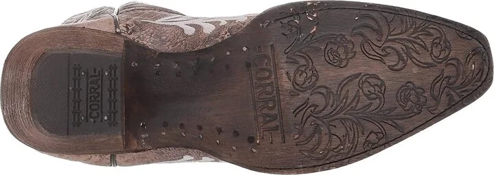 Corral Boots A3753 Women's Boots Brown/White : 8 B - Medium, Leather - Image 4