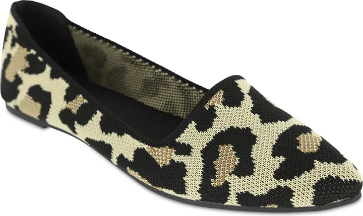 Corrine Knit Flat