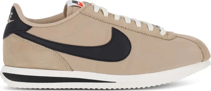 neutrals