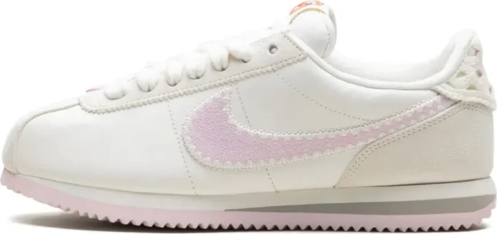 Cortez "Valentine's Day - Image 5