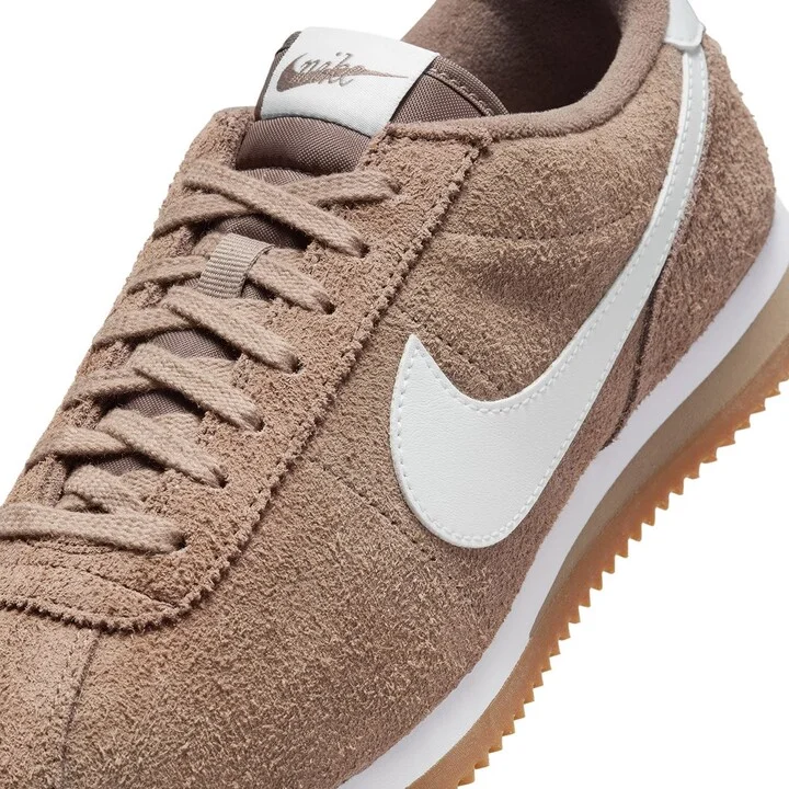 Cortez Vintage Sneaker - Image 7