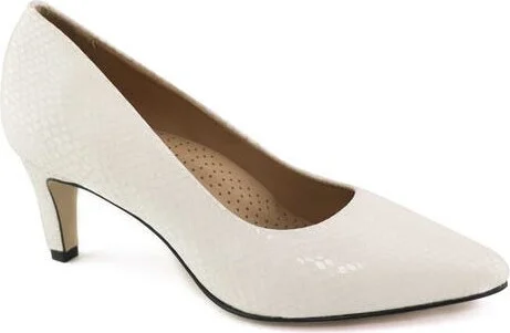 Cortland St Leather Pump