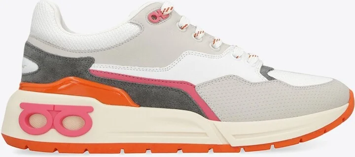 Cosma Low-Top Sneakers