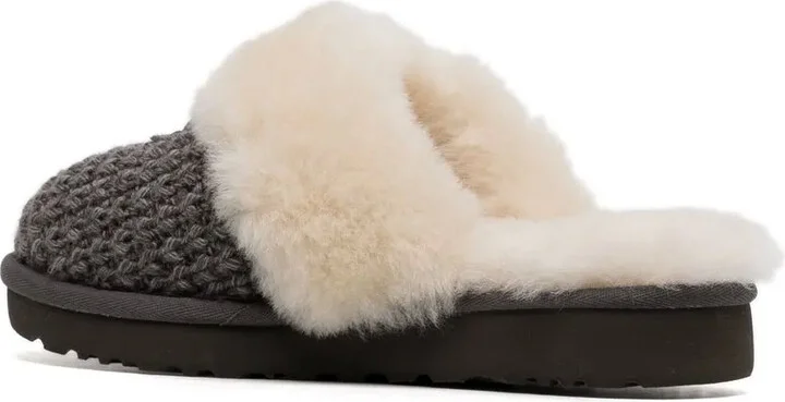 Cosy knitted slippers - Image 3