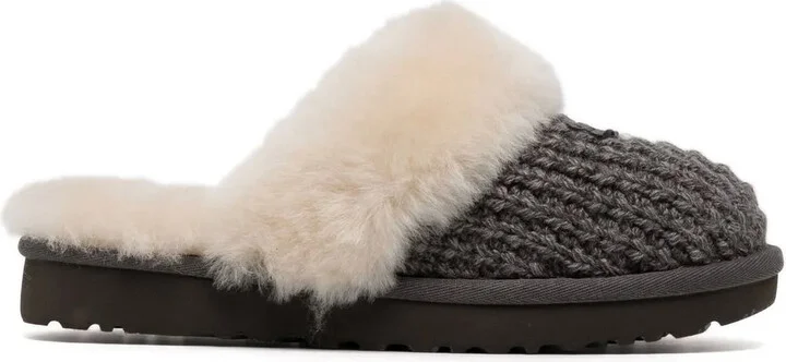 Cosy knitted slippers