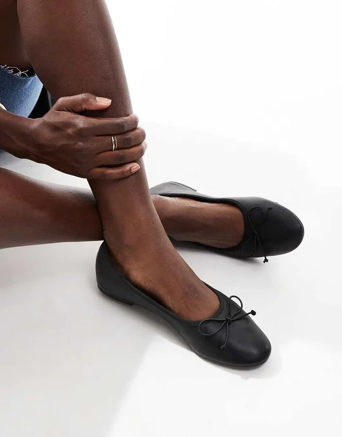 Cotton On smooth black classic ballet flats