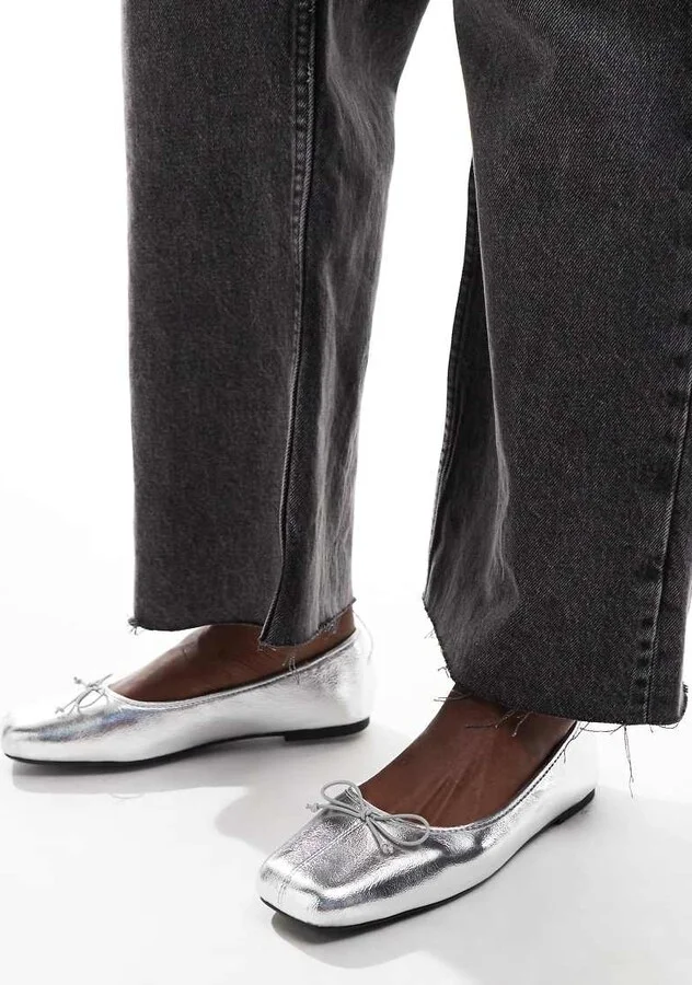 Cotton On ziggy ballet flats in silver